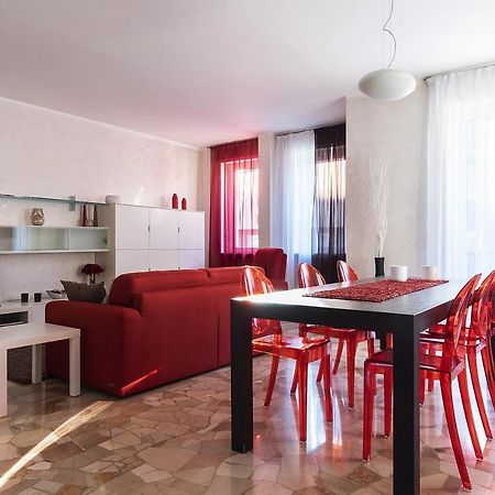 La Casa Di Cri Sul Naviglio Apartment Милано Екстериор снимка